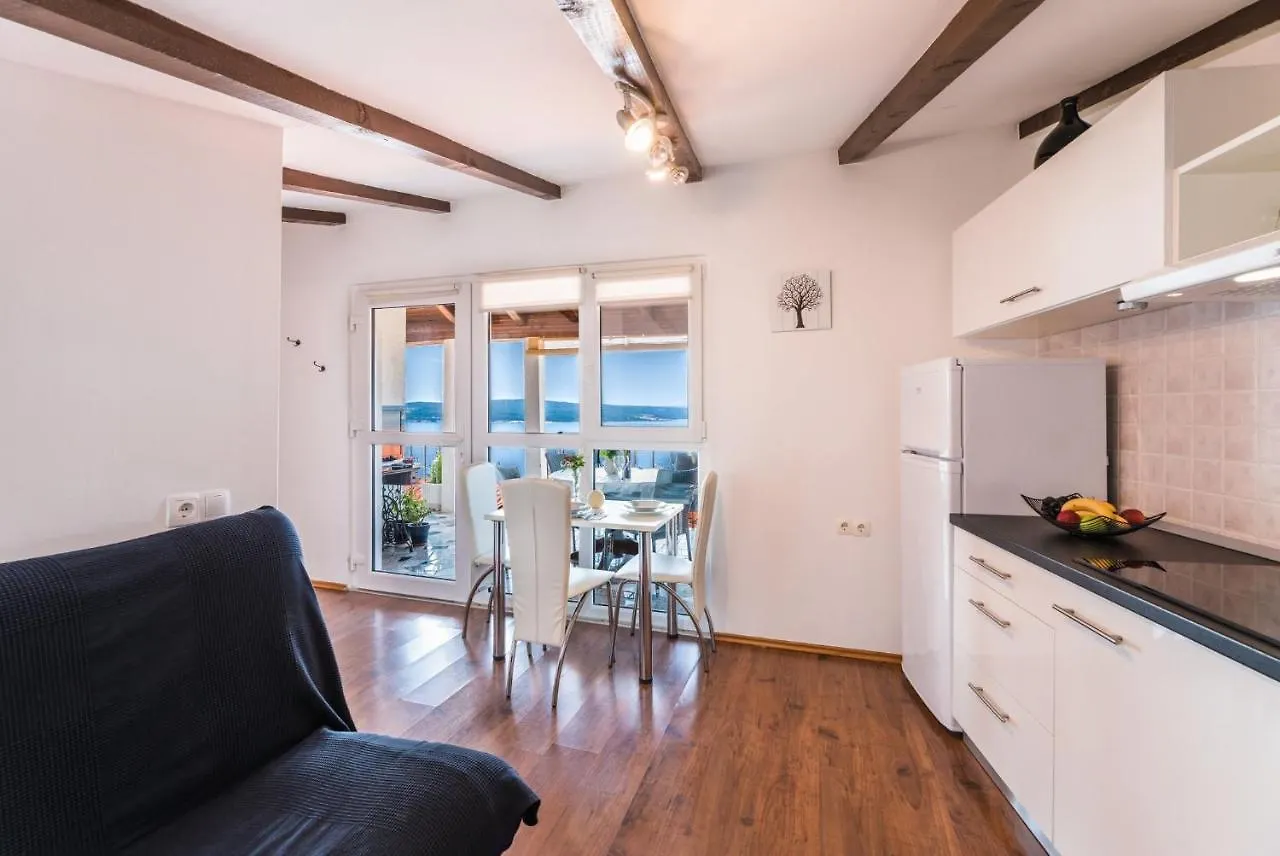 Mlikota Apartment Dramalj