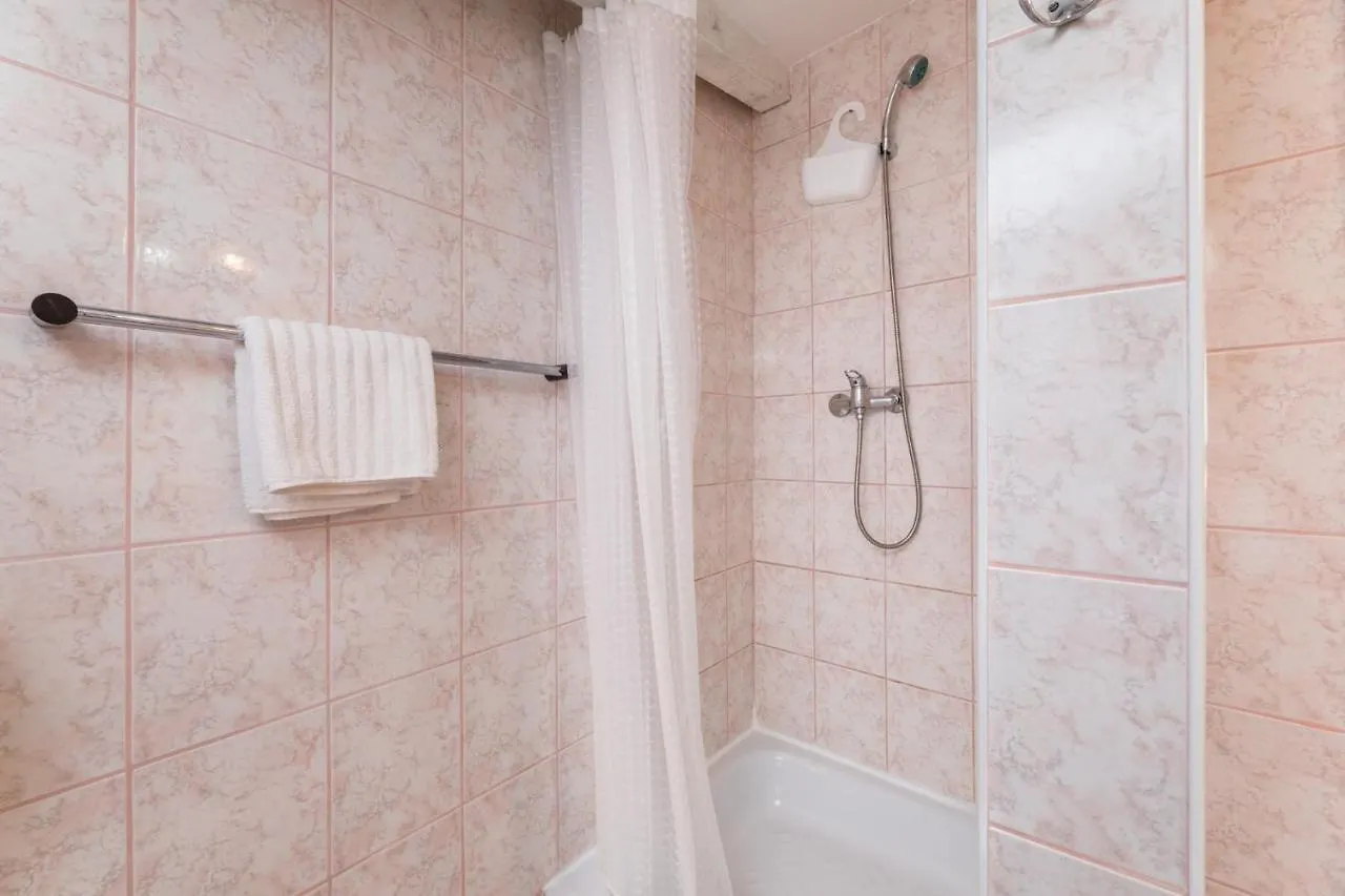 Mlikota Apartment Dramalj